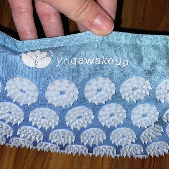 4 For $50 🎃 Yoga Wake Up Acupuncture Relaxation Pillow - Picture 2 of 6